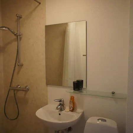 Skjoldsgade 107. Ground Floor /left *